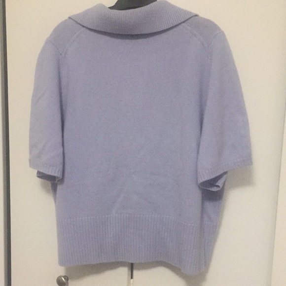 Banana Republic Cashmere Sweater - Picture 3 of 3